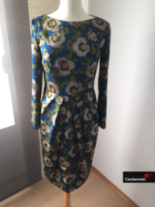 Kleid mit floralem Muster